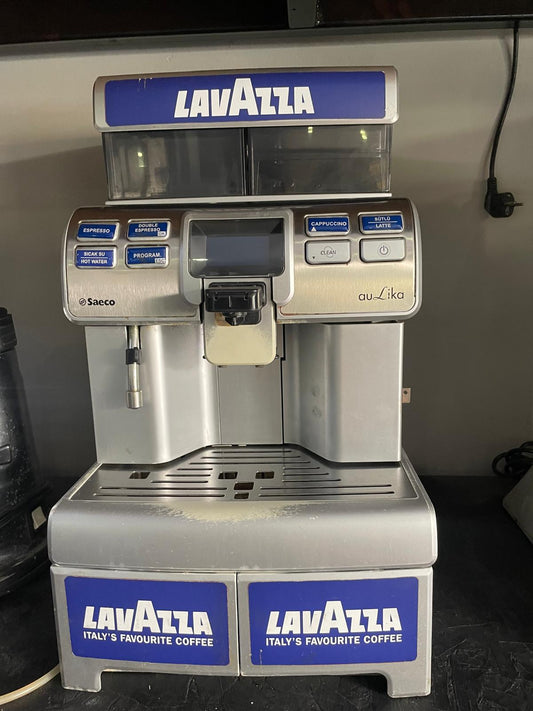 LAVAZZA TAM OTOMATİK KAHVE MAKİNESİ